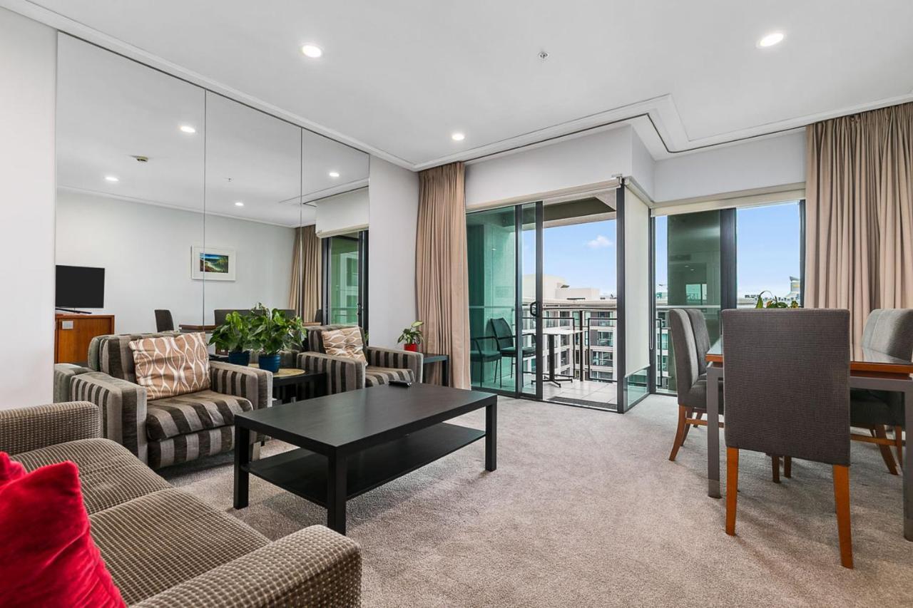 Апартаменты Dazzling Sea Views - Heart Of The Viaduct Окленд Экстерьер фото